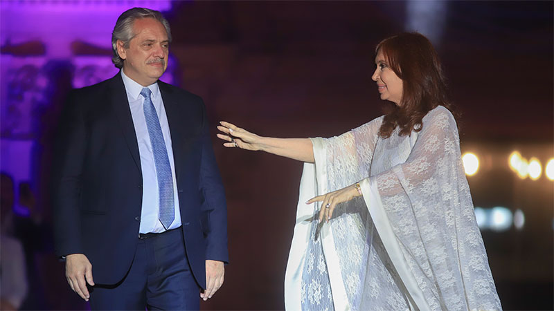 Image: https://elonce-media.elonce.com.ar/fotos-emb/2019/12/10/o_1576023000_1.jpg