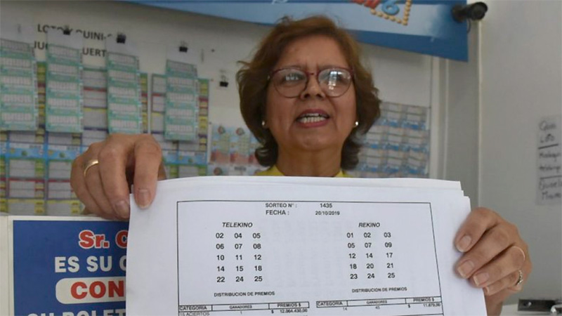 La planilla donde figuran los números ganadores del sorteo del domingo. La planilla donde figuran los números ganadores del sorteo del domingo.