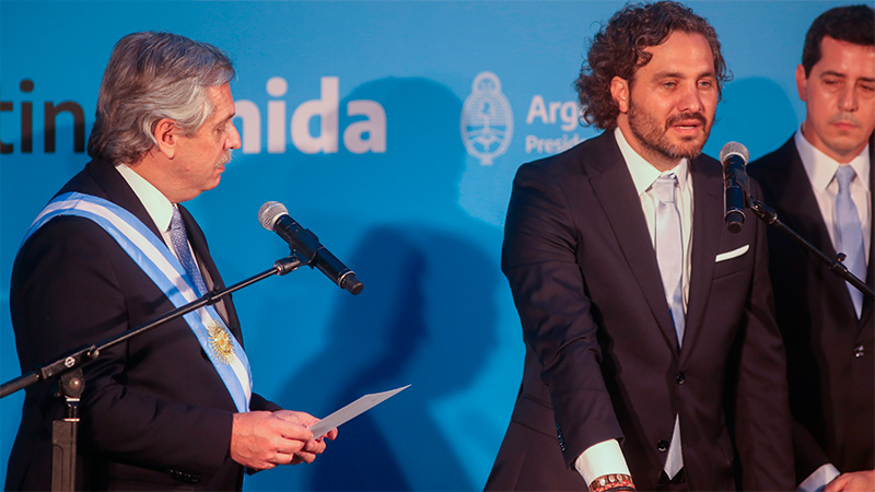 Alberto Fernández tomó juramento a sus ministros en la Casa Rosada